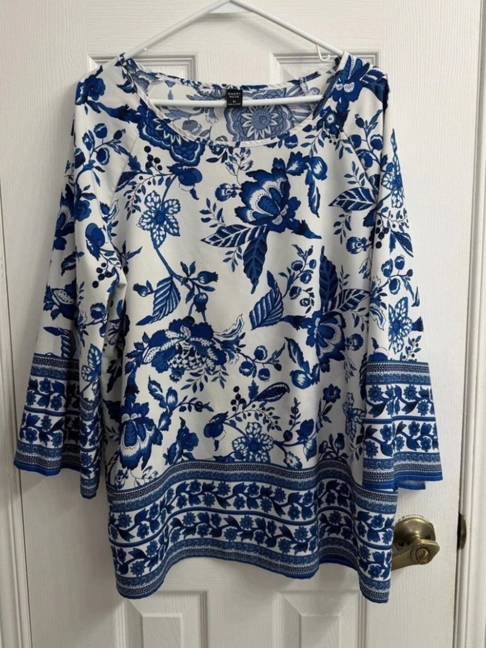 Emery Rose Blue White Floral Tunic Top Women XL Boatneck 3/4 Sleeve Boho Coastal